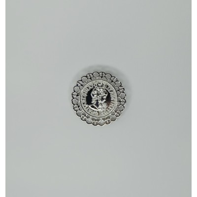 Broche moneda plateado