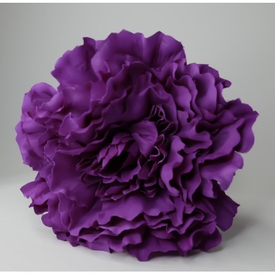 Peonía grande morada