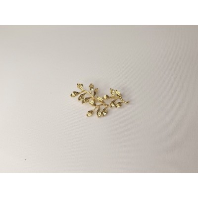 Broche hojas